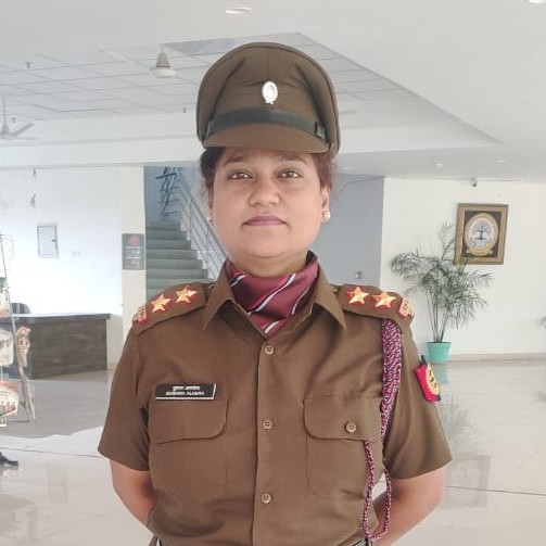Dr. Bushra Alvera