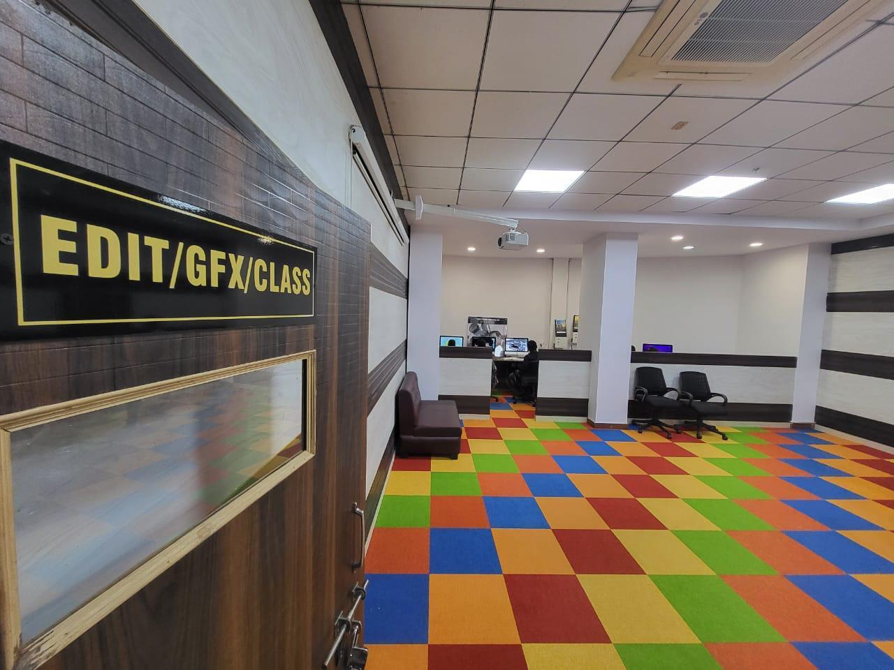 media-studio-5